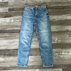 Zara mom jeans! Size 2